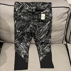 Under Armour Women’s Ankle Compression Leggings - Black and Gray